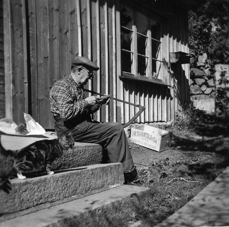  001065 - Anders Aronsson och hans katt